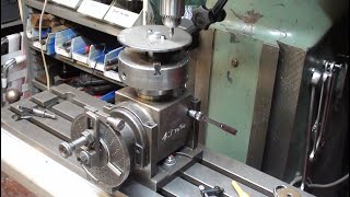 Making Indexing Plates TIPS 623 DIVIDING HEAD METHOD tubalcain [upl. by Walburga]