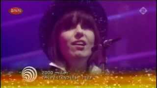 The Pretenders  2000 miles [upl. by Airamzul]