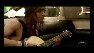 UTG TV Pierce The Veil  quotCarapherneliaquot acoustic [upl. by Lenod]