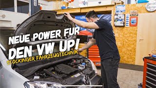 Batteriewechsel an einem VW Up mit Start Stop System [upl. by Enimassej]