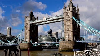 Opening Tower Bridge for a massive cruise ship [upl. by Emirej]