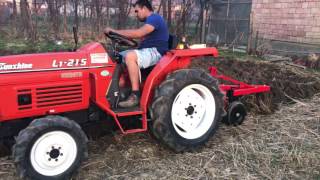 Tractoras japonez ara [upl. by Hallimaj]