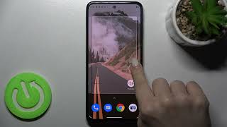 How to Add amp Remove Home Screen Widgets on Motorola Moto G31 – Customize Display [upl. by Angelo192]