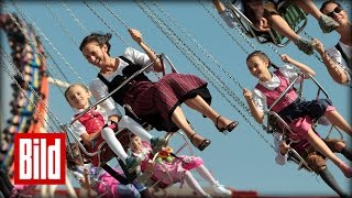 Oktoberfest Rundflug im Kettenkarussell in 55 Meter Höhe [upl. by Coral]